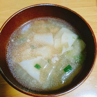 白菜たっぷり☆餃子スープ